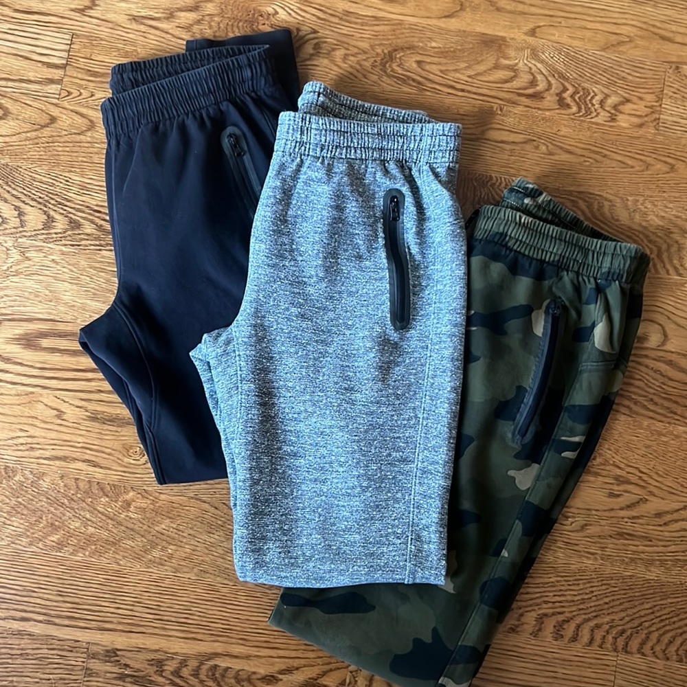 Old Navy dynamic fleece athletic pants (lot of 3)
